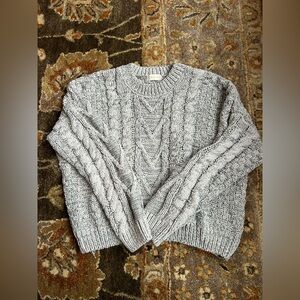 Altar'd State cropped crewneck Cable Knit Sweater - Grey size XS